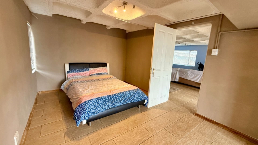 5 Bedroom Property for Sale in Clarendon KwaZulu-Natal
