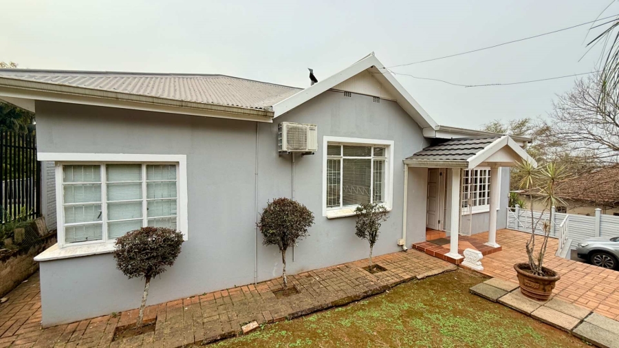 5 Bedroom Property for Sale in Clarendon KwaZulu-Natal
