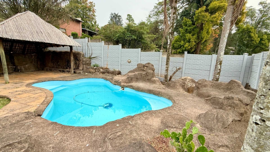 5 Bedroom Property for Sale in Clarendon KwaZulu-Natal
