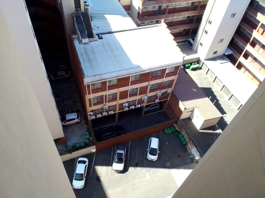 2 Bedroom Property for Sale in Durban Central KwaZulu-Natal