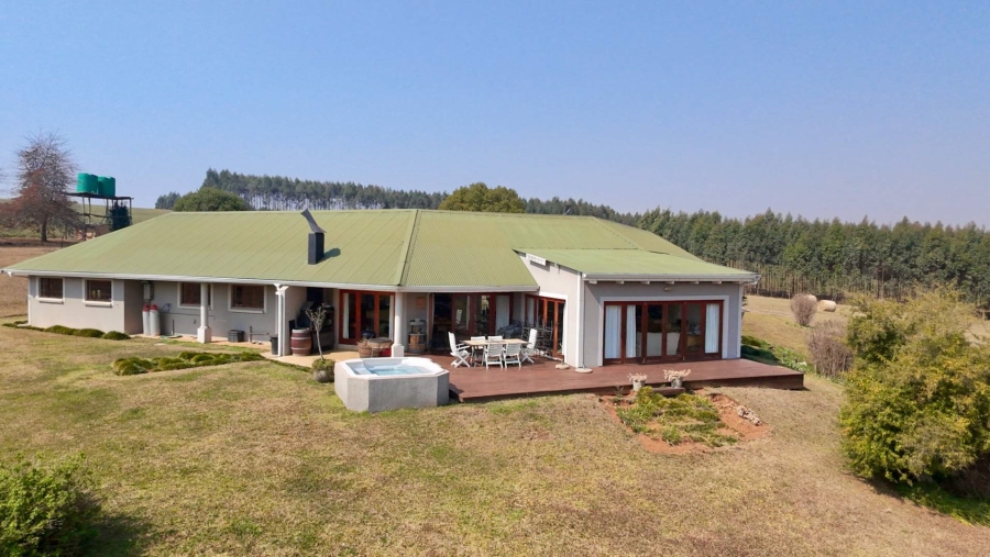4 Bedroom Property for Sale in Lidgetton KwaZulu-Natal