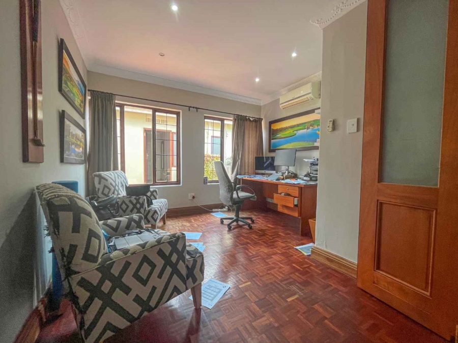 5 Bedroom Property for Sale in Herrwood Park KwaZulu-Natal