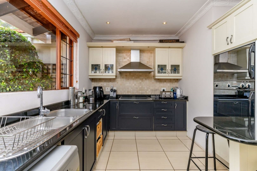 5 Bedroom Property for Sale in Herrwood Park KwaZulu-Natal