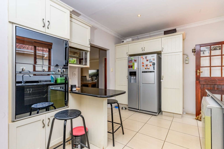 5 Bedroom Property for Sale in Herrwood Park KwaZulu-Natal