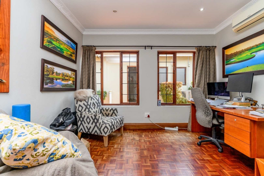 5 Bedroom Property for Sale in Herrwood Park KwaZulu-Natal