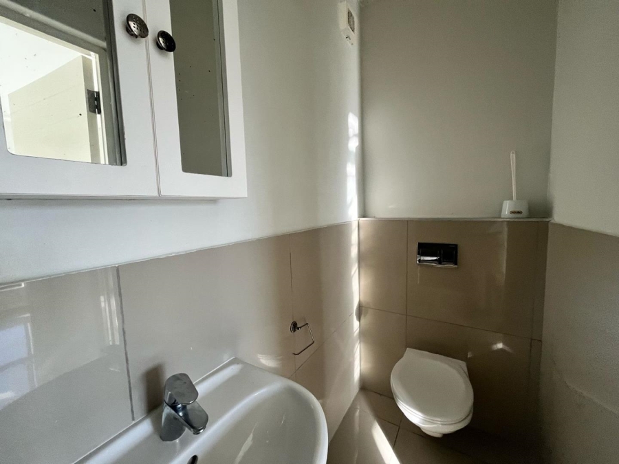 2 Bedroom Property for Sale in Umhlanga Ridge KwaZulu-Natal