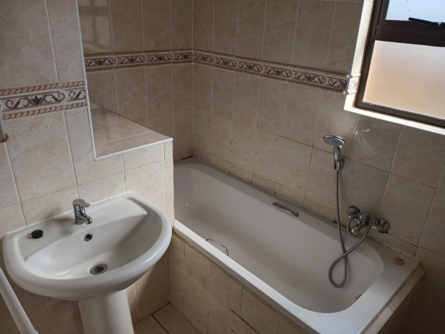 3 Bedroom Property for Sale in Empangeni Central KwaZulu-Natal