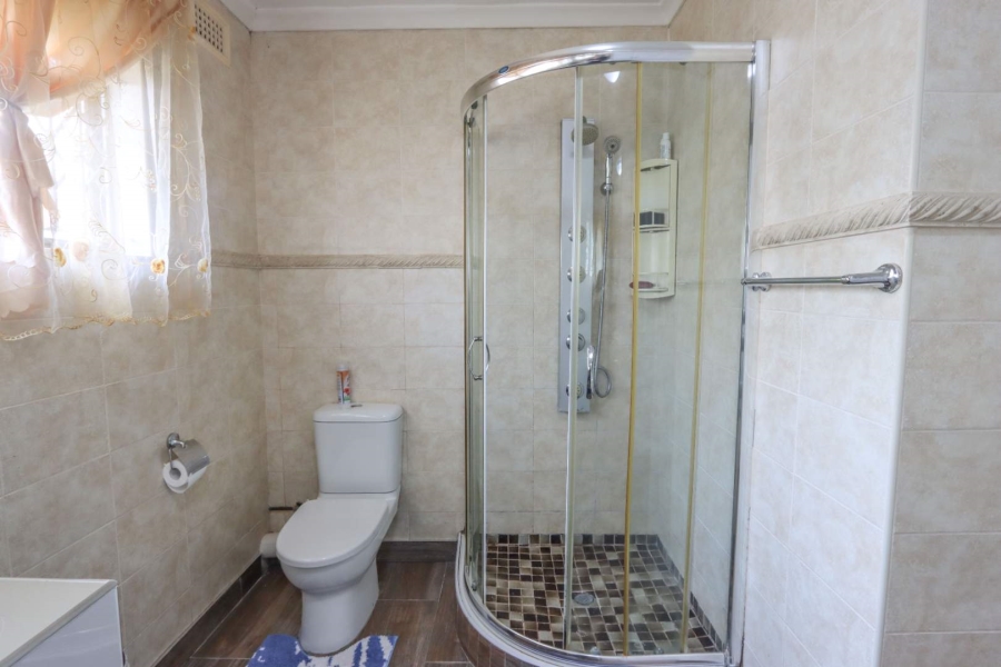 4 Bedroom Property for Sale in Escombe KwaZulu-Natal