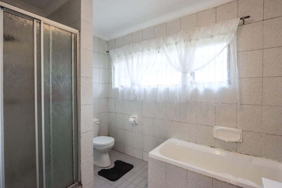 4 Bedroom Property for Sale in Escombe KwaZulu-Natal