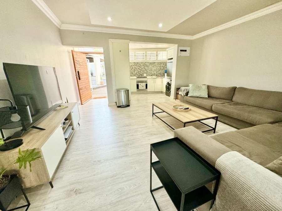 2 Bedroom Property for Sale in Umhlanga KwaZulu-Natal