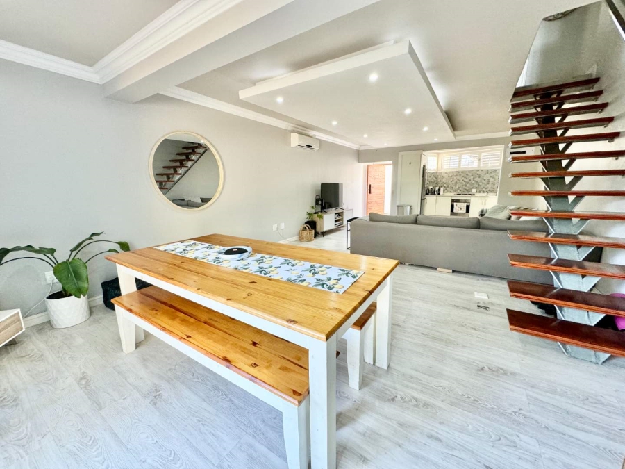 2 Bedroom Property for Sale in Umhlanga KwaZulu-Natal