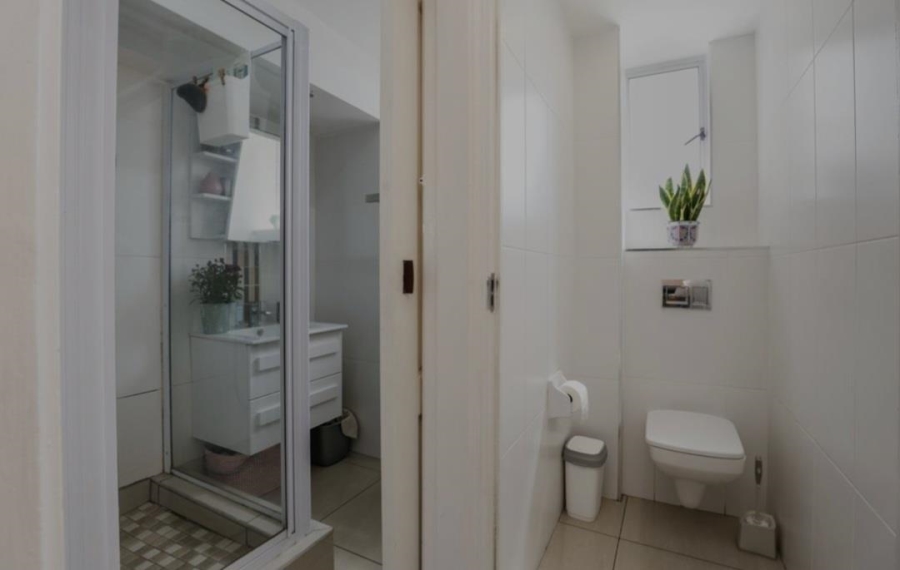 2 Bedroom Property for Sale in Morningside KwaZulu-Natal