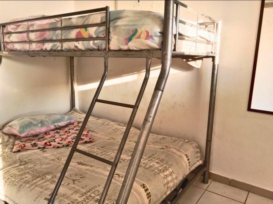 2 Bedroom Property for Sale in Amanzimtoti KwaZulu-Natal