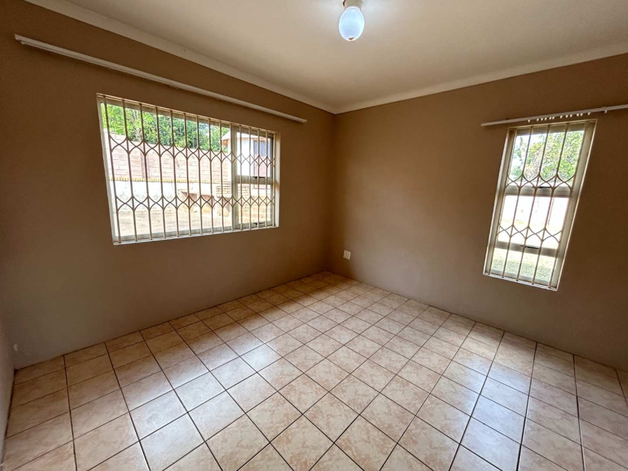 To Let 3 Bedroom Property for Rent in Waterfall KwaZulu-Natal