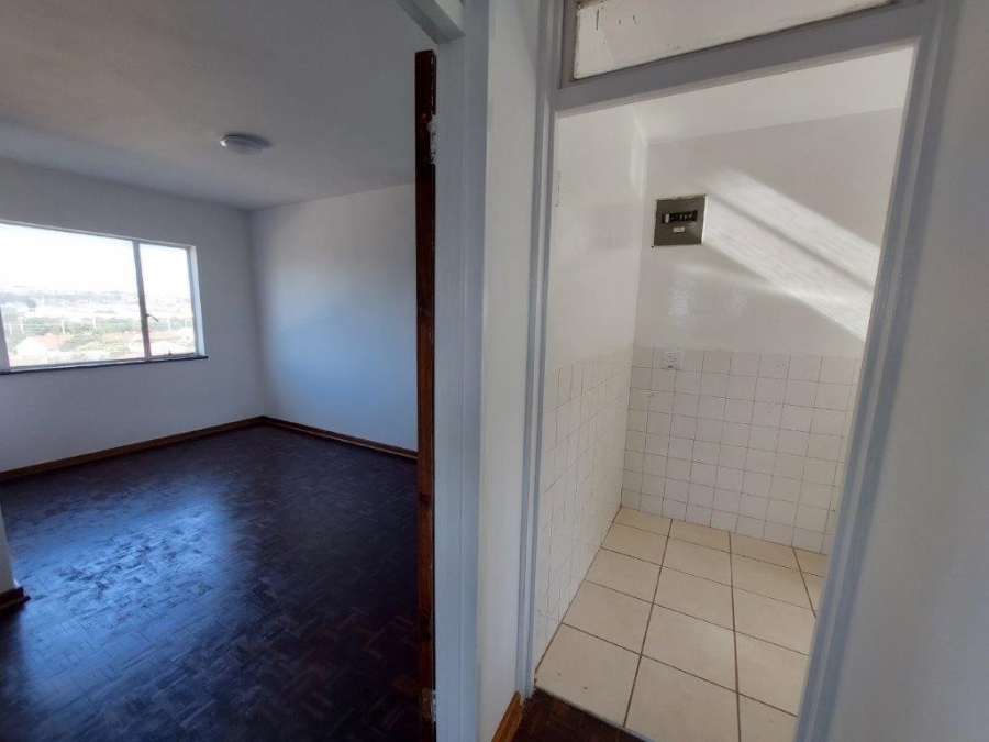 2 Bedroom Property for Sale in Montclair KwaZulu-Natal