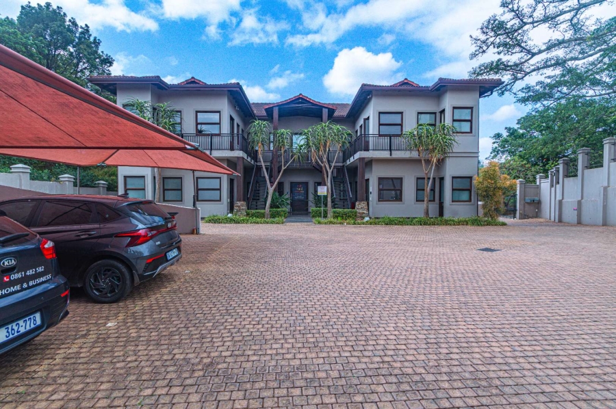 To Let commercial Property for Rent in Kloof KwaZulu-Natal