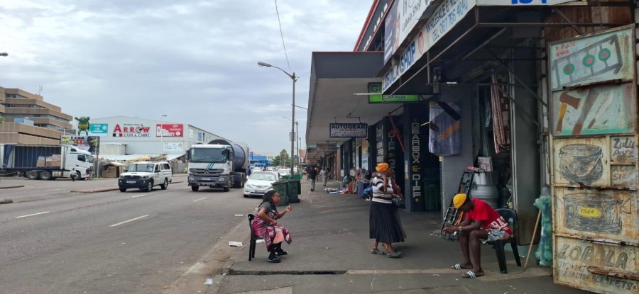 To Let commercial Property for Rent in Umgeni KwaZulu-Natal