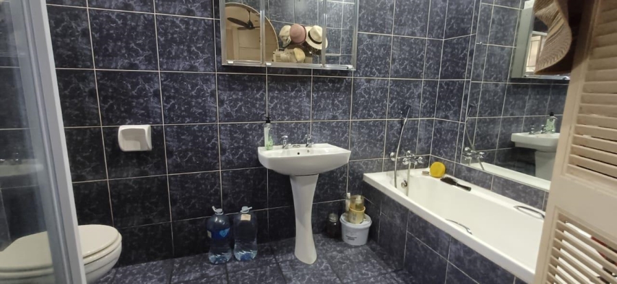 3 Bedroom Property for Sale in Meer En See KwaZulu-Natal