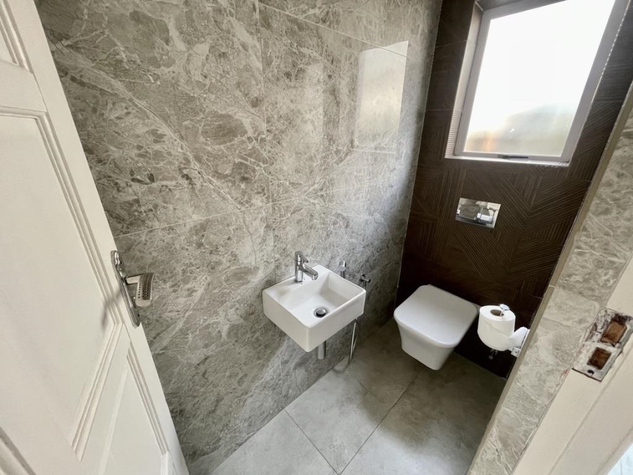 To Let 3 Bedroom Property for Rent in Umgeni Park KwaZulu-Natal