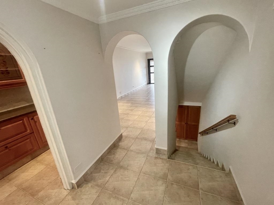 To Let 3 Bedroom Property for Rent in Umhlanga KwaZulu-Natal