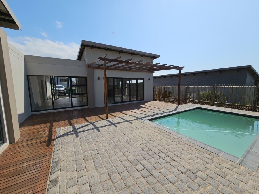 To Let 4 Bedroom Property for Rent in Palm Lakes Estate KwaZulu-Natal