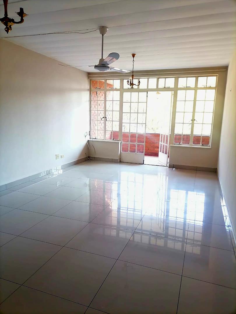 To Let 2 Bedroom Property for Rent in Scottsville KwaZulu-Natal