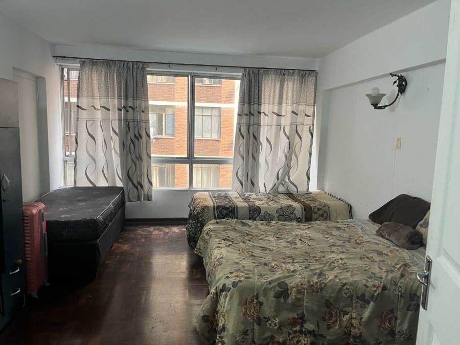 2 Bedroom Property for Sale in Durban Central KwaZulu-Natal