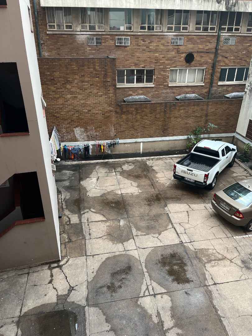 2 Bedroom Property for Sale in Durban Central KwaZulu-Natal