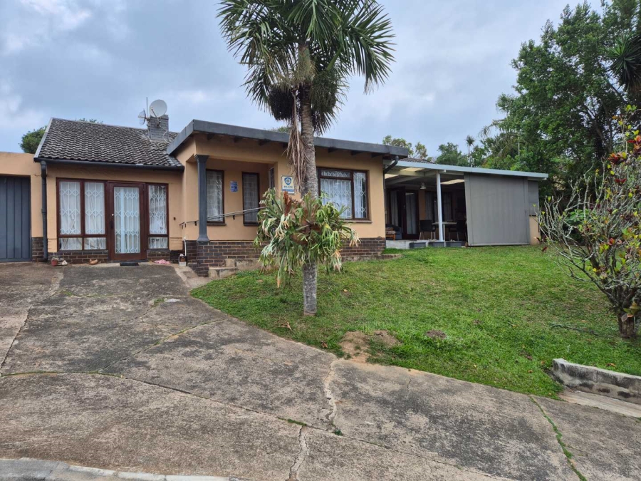 4 Bedroom Property for Sale in Amanzimtoti KwaZulu-Natal