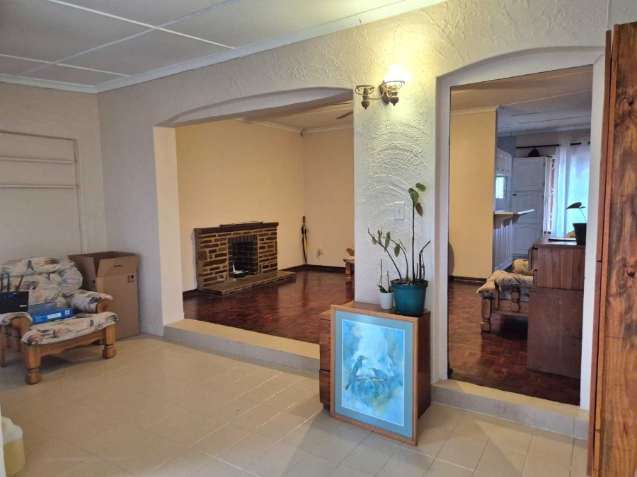 4 Bedroom Property for Sale in Amanzimtoti KwaZulu-Natal