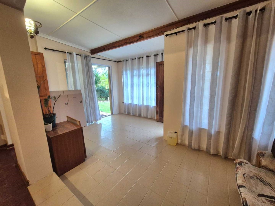 4 Bedroom Property for Sale in Amanzimtoti KwaZulu-Natal