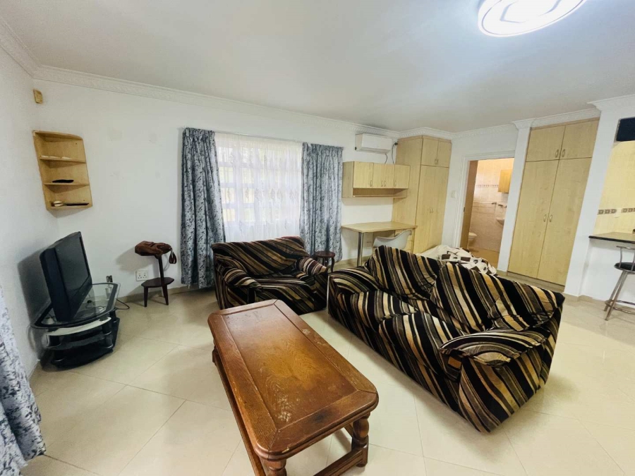 To Let 1 Bedroom Property for Rent in Park Hill KwaZulu-Natal