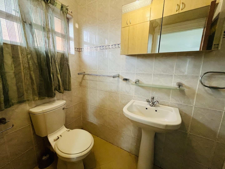 To Let 1 Bedroom Property for Rent in Park Hill KwaZulu-Natal