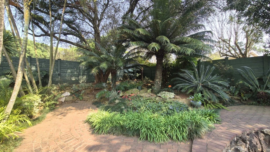 5 Bedroom Property for Sale in Athlone KwaZulu-Natal