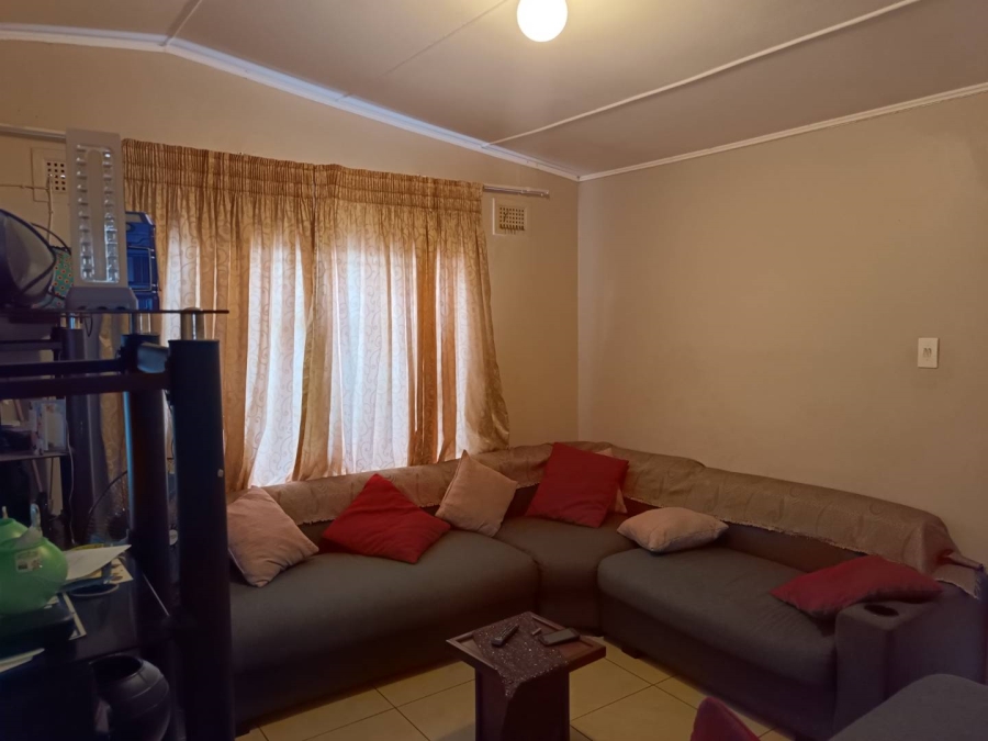 To Let 3 Bedroom Property for Rent in Grange KwaZulu-Natal