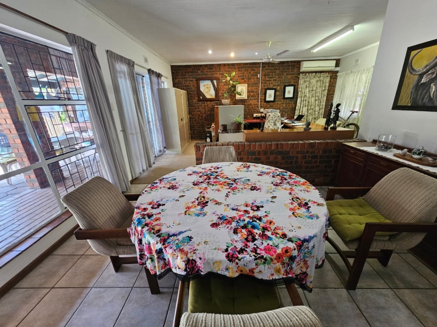 4 Bedroom Property for Sale in Meer En See KwaZulu-Natal