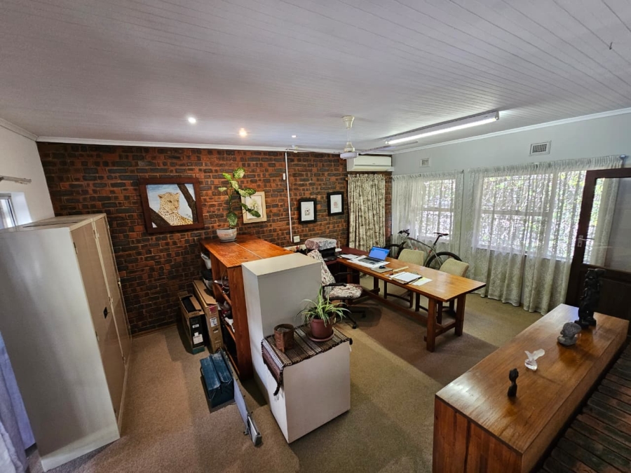 4 Bedroom Property for Sale in Meer En See KwaZulu-Natal