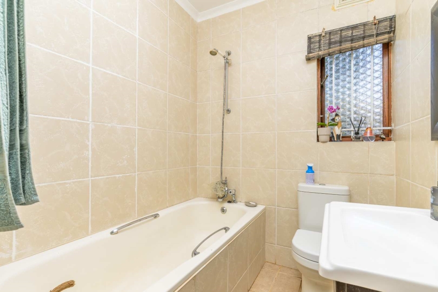 4 Bedroom Property for Sale in Glen Anil KwaZulu-Natal