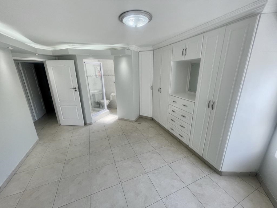 To Let 3 Bedroom Property for Rent in Umhlanga KwaZulu-Natal