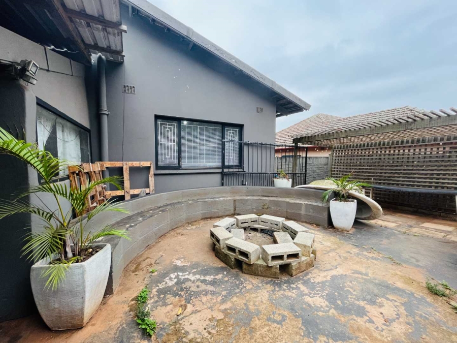 4 Bedroom Property for Sale in Broadway KwaZulu-Natal