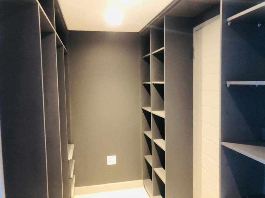 To Let 2 Bedroom Property for Rent in Umhlanga Ridge KwaZulu-Natal