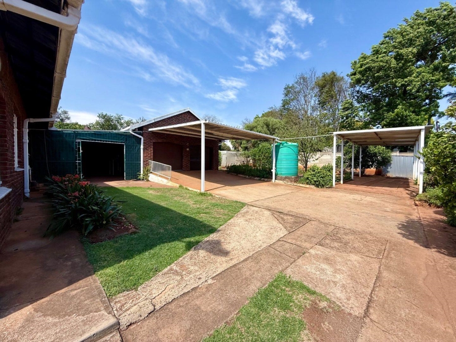 4 Bedroom Property for Sale in Vryheid KwaZulu-Natal