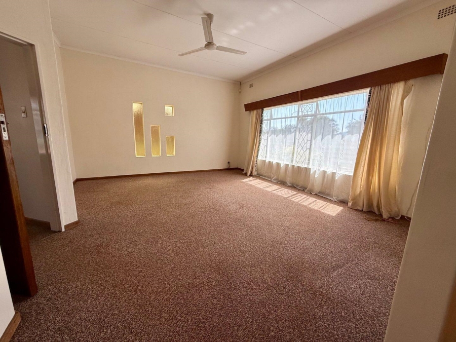 4 Bedroom Property for Sale in Vryheid KwaZulu-Natal
