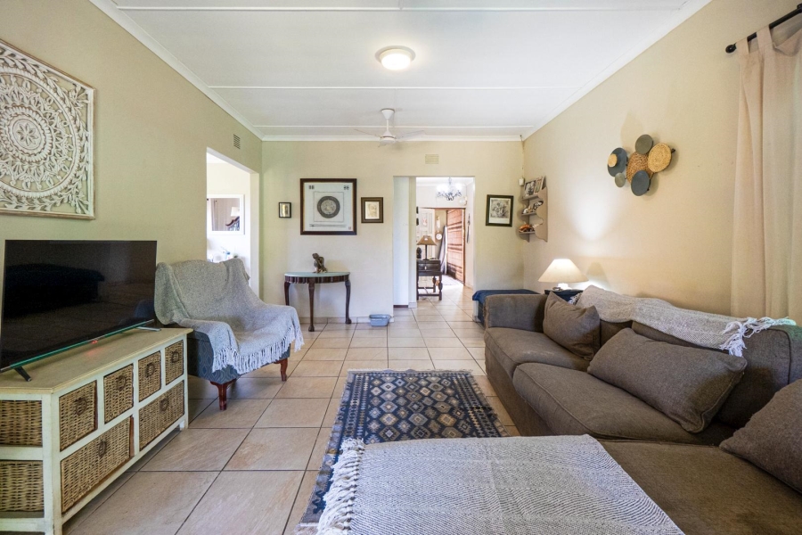4 Bedroom Property for Sale in Amanzimtoti KwaZulu-Natal