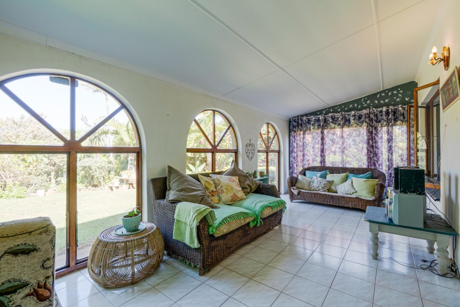4 Bedroom Property for Sale in Amanzimtoti KwaZulu-Natal