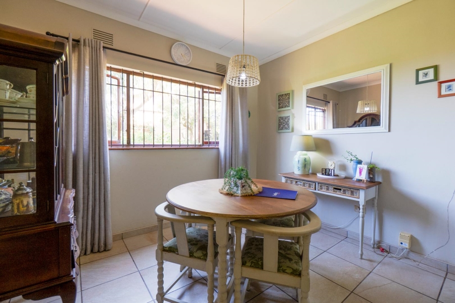4 Bedroom Property for Sale in Amanzimtoti KwaZulu-Natal