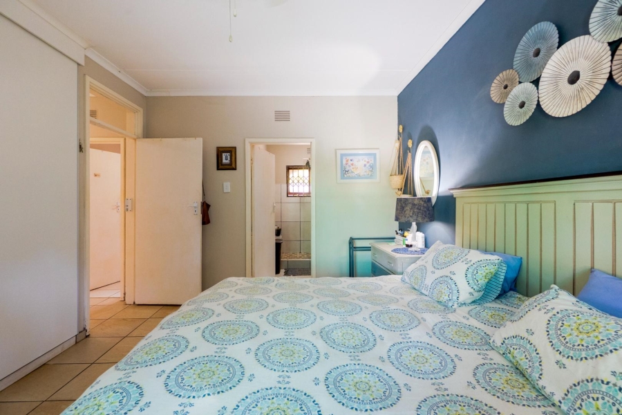 4 Bedroom Property for Sale in Amanzimtoti KwaZulu-Natal
