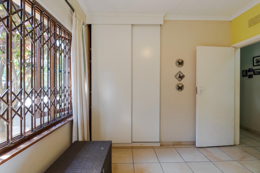 4 Bedroom Property for Sale in Amanzimtoti KwaZulu-Natal