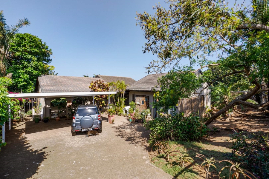 4 Bedroom Property for Sale in Amanzimtoti KwaZulu-Natal