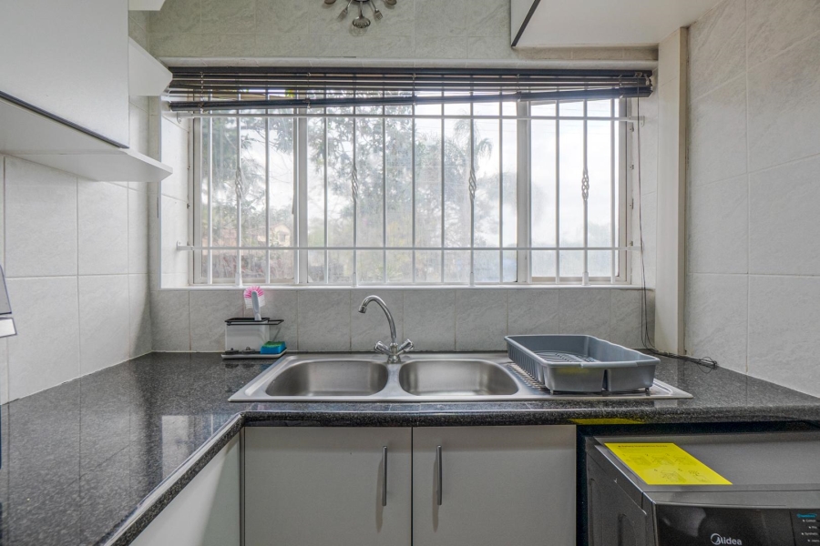 2 Bedroom Property for Sale in Amanzimtoti KwaZulu-Natal